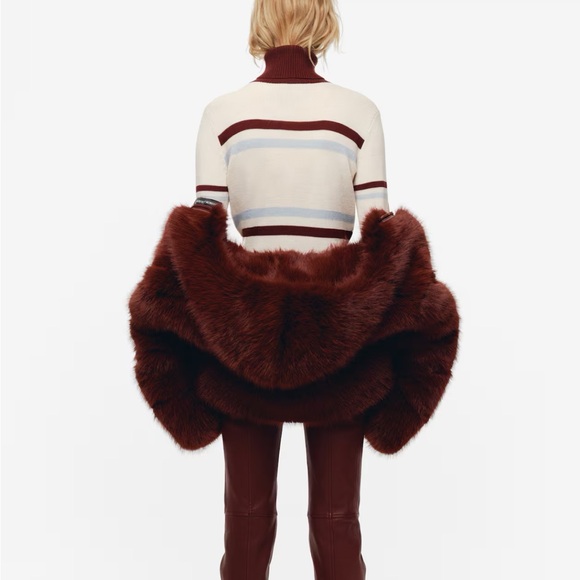 Perfect Moment Wool Sweater - Picture 4 of 5